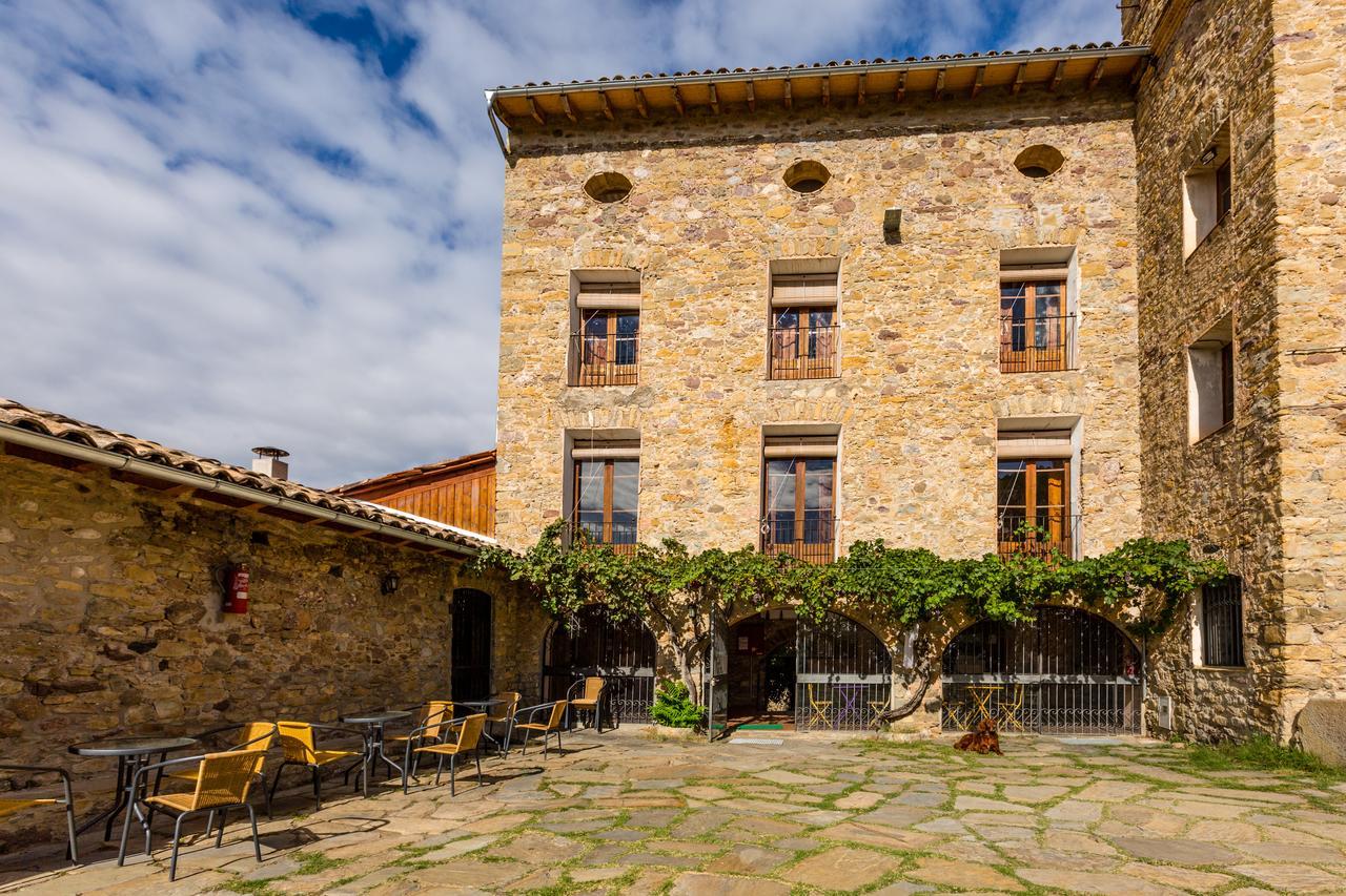 Alberg La Solana Salas de Pallas Buitenkant foto